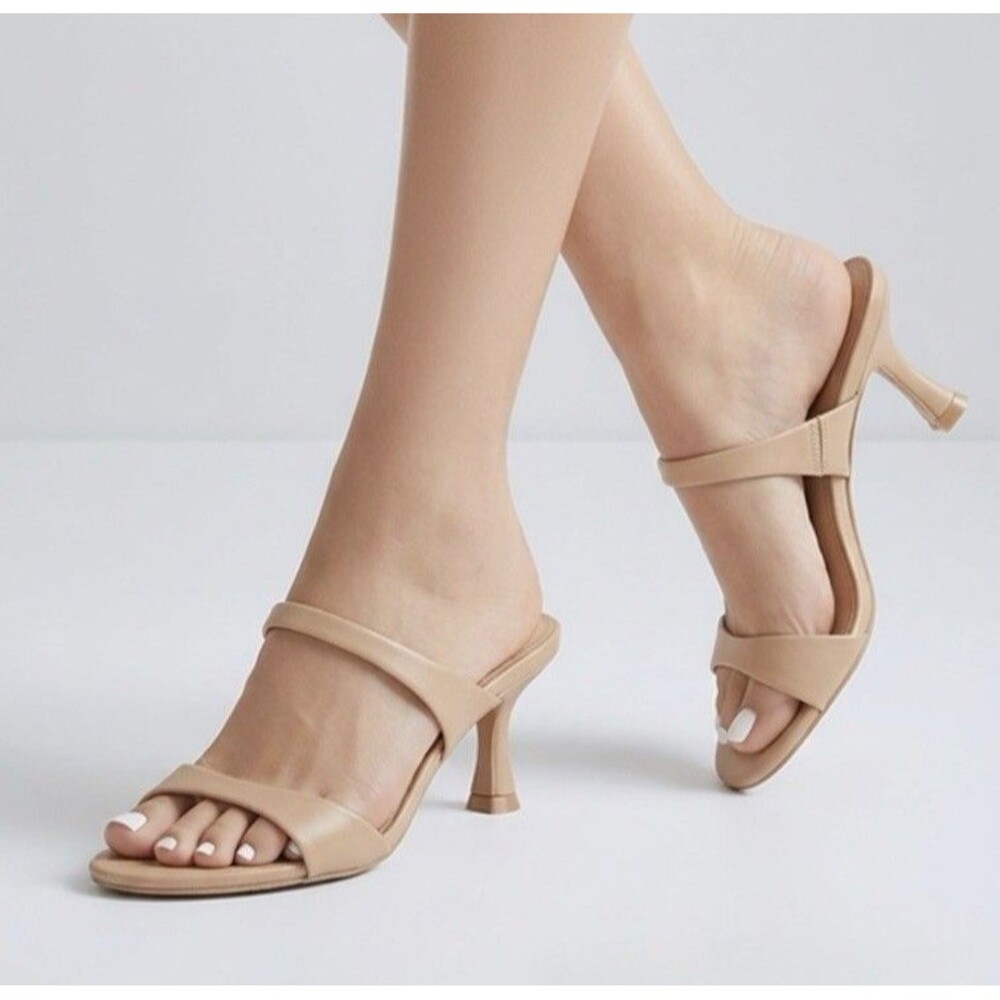 Women’s Paige Heels Memory Foam Insole - A New Day Size 6 Nude
